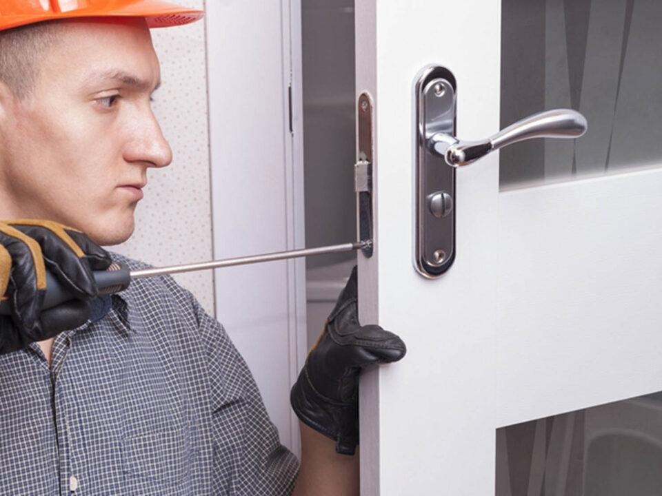 Automotive Locksmith